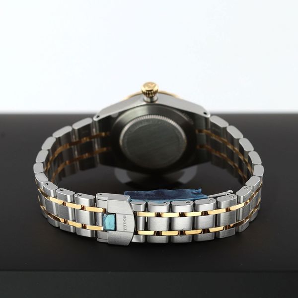 Tudor Royal M28303-0004